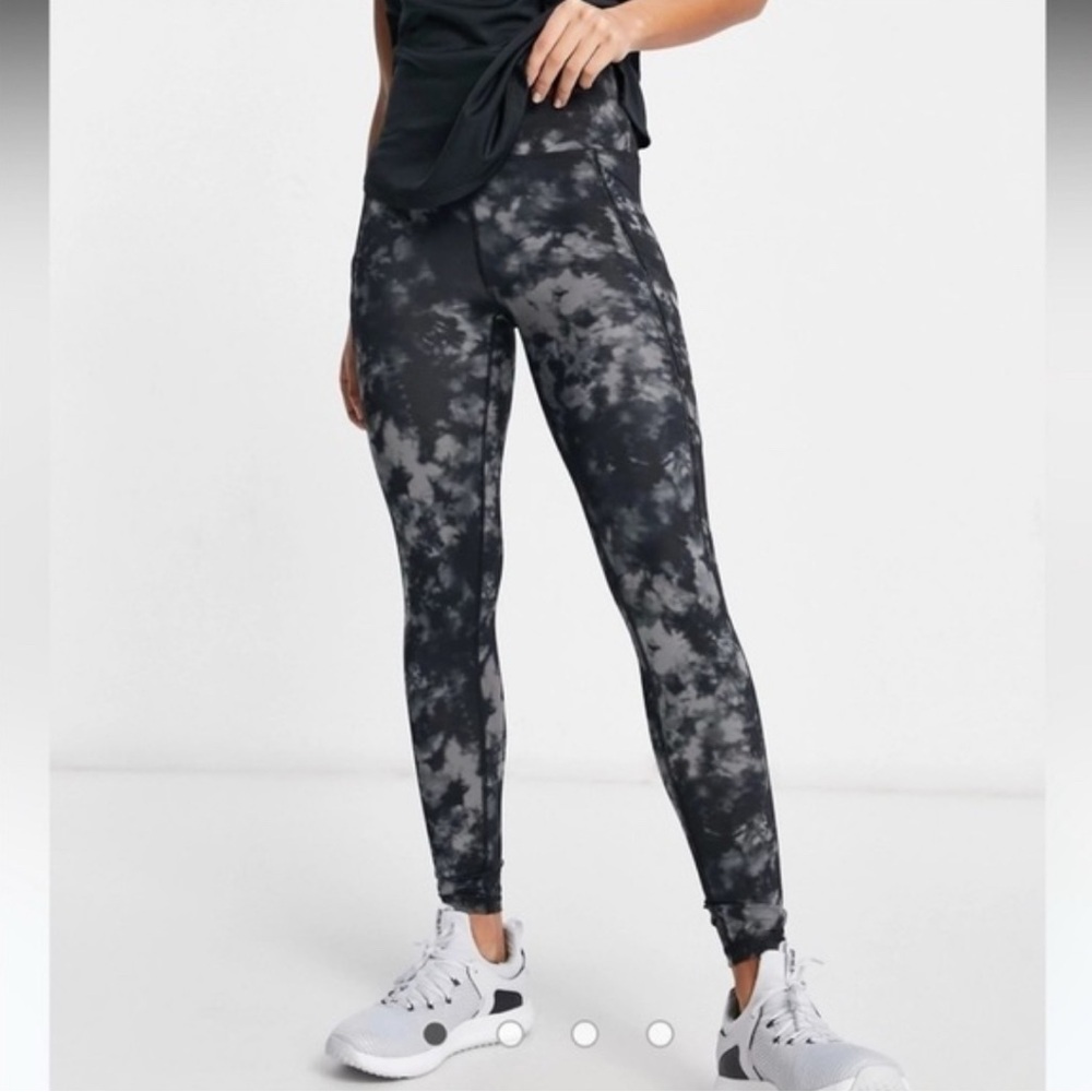 American Eagle Women's Black Tie-Dye Leggings